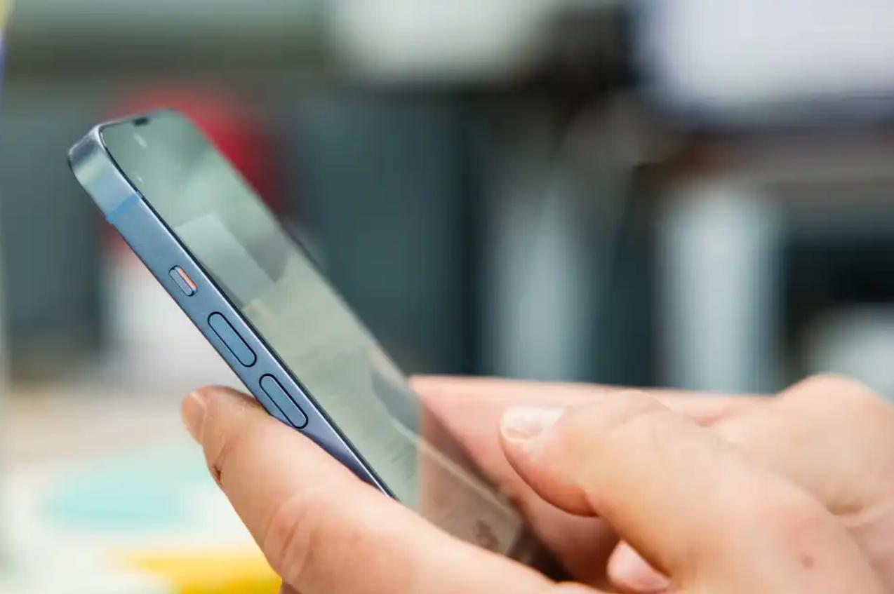 2024年最值得买的iphone,好物推荐iphone无线充电