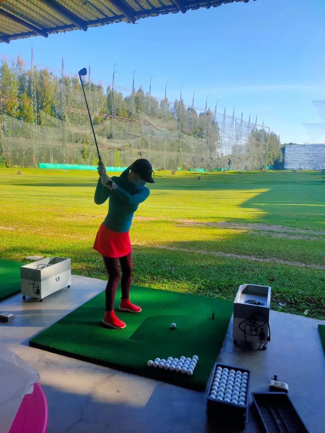 中国妈妈在泰国鸡娃:攒百万教育基金,想佛系却给孩子天天补习