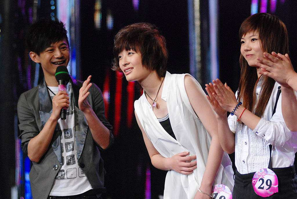 爆出了曾经涉嫌抄袭的黑历史,曾轶可割韭菜后续