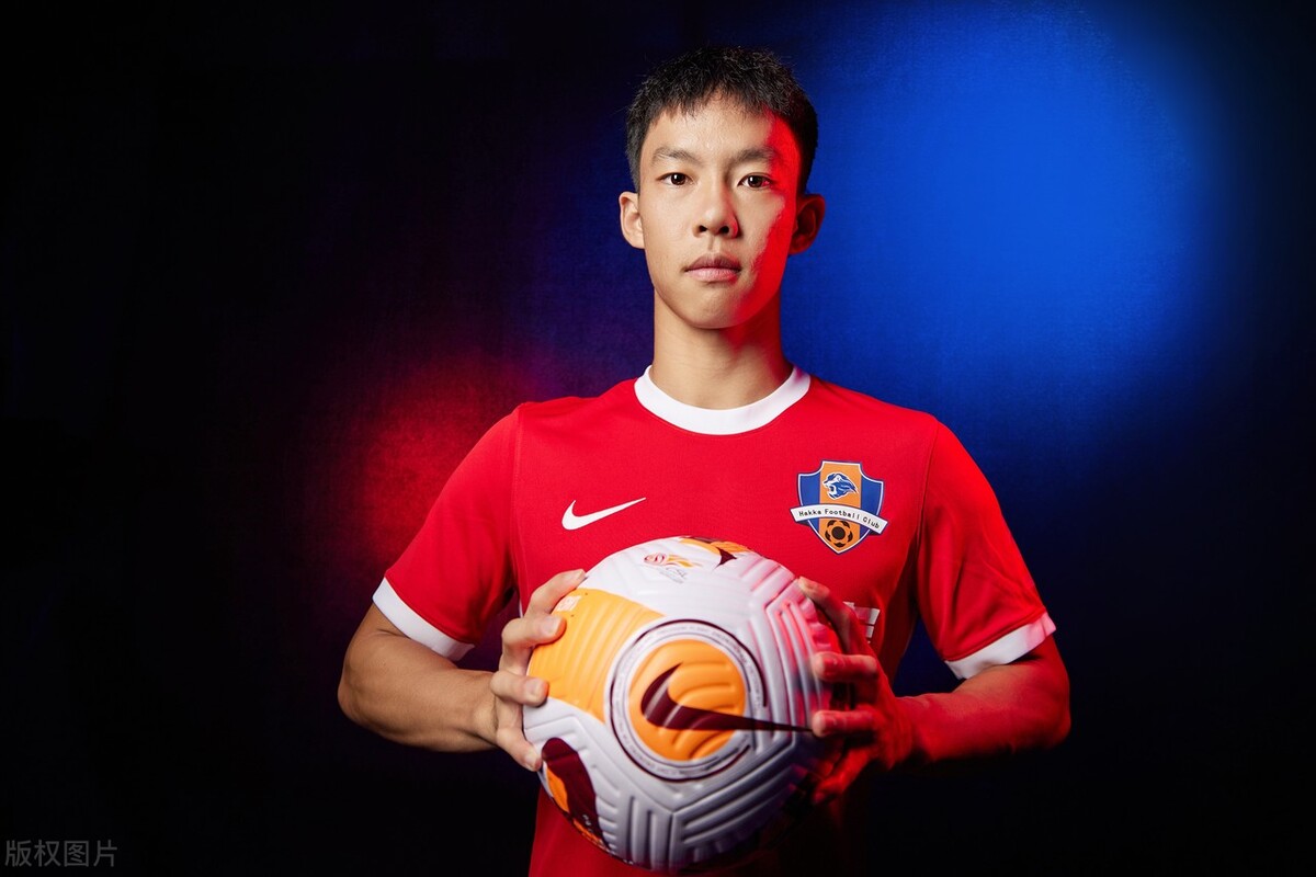 梅州客家足球俱乐部写真,梅州客家队海报