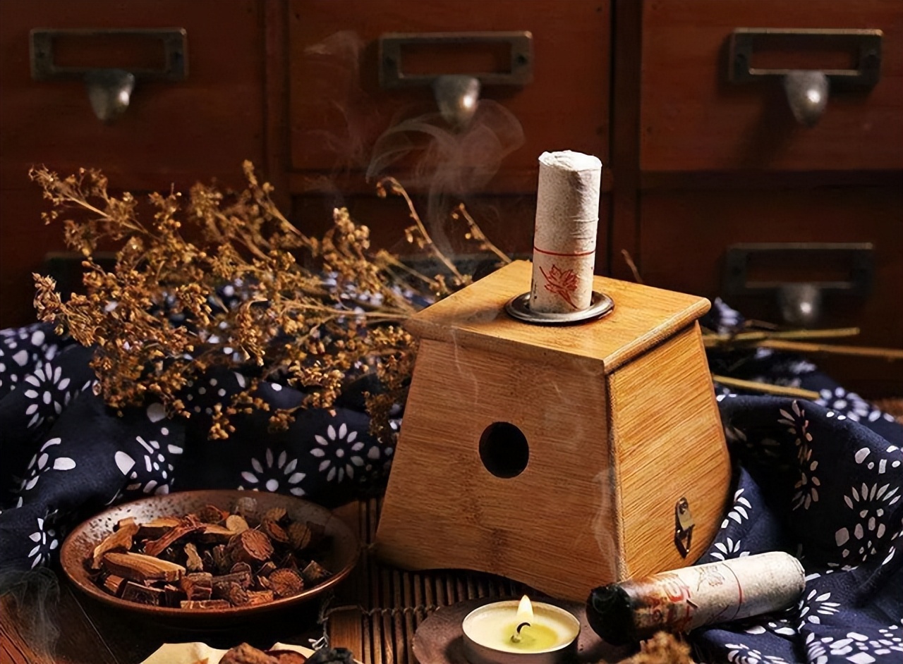 睡前在肚脐放点它，安神暖胃缓解痛经！夏天还能消小肚腩，快试试