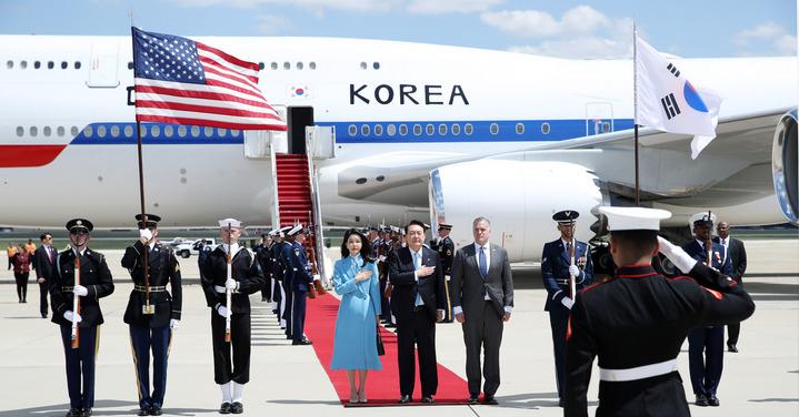 韩国第一夫人访美上演时装秀,韩国第一夫人出访美国