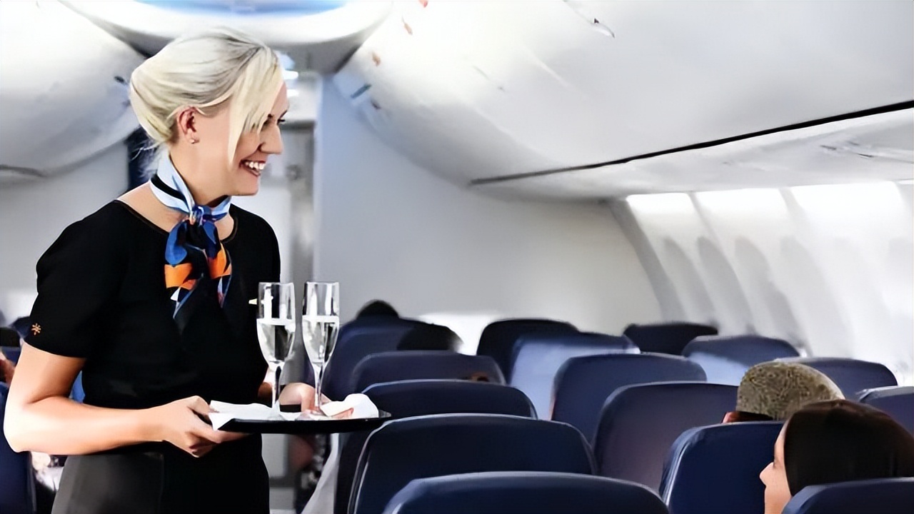 世界上最便宜的廉价航空公司,出国旅游省钱10大排行榜