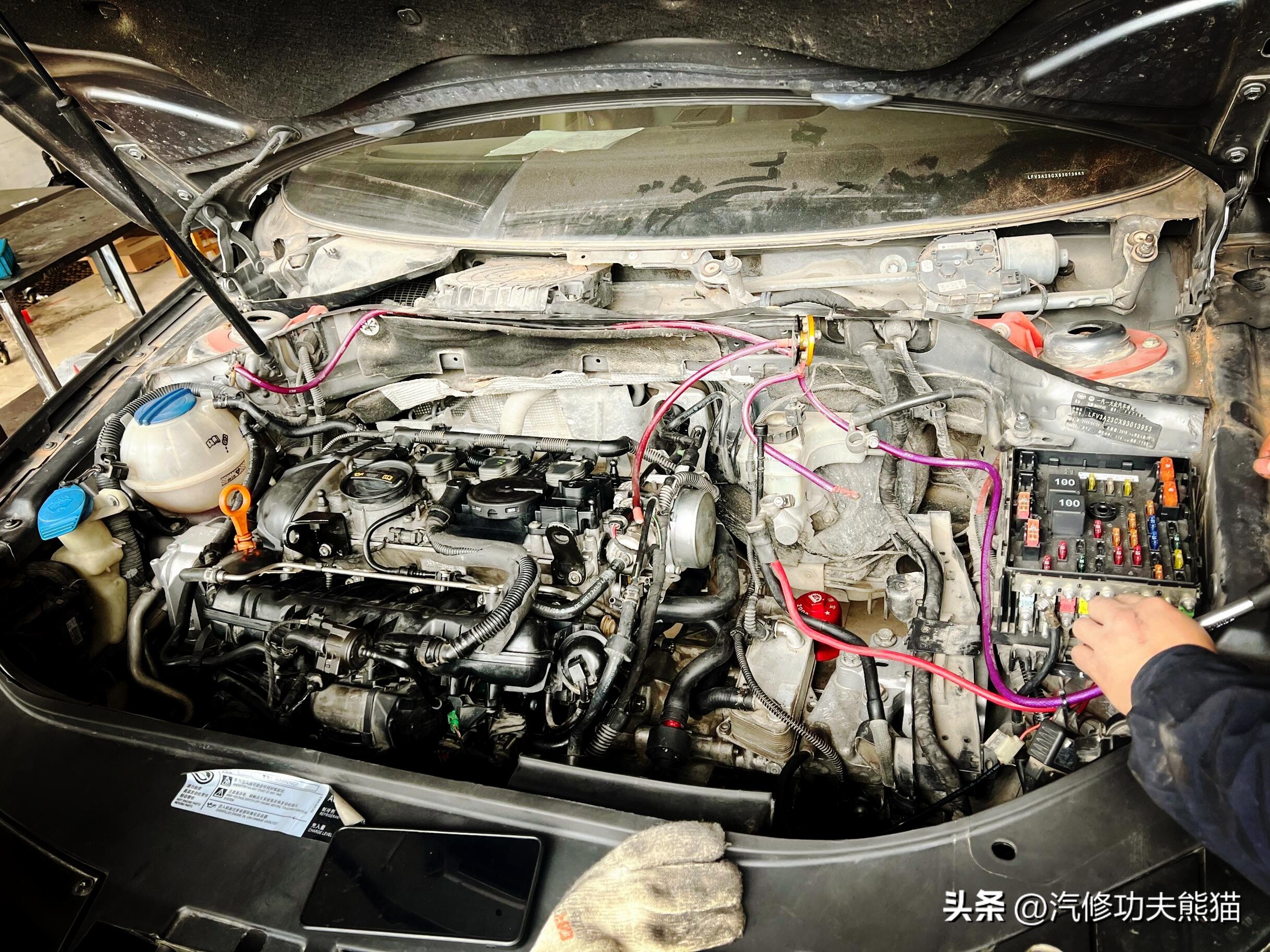 父亲老车翻新修复,父亲去世留下了的车去翻新