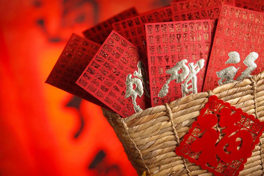 除了拿压岁钱，除夕还有哪些习俗？