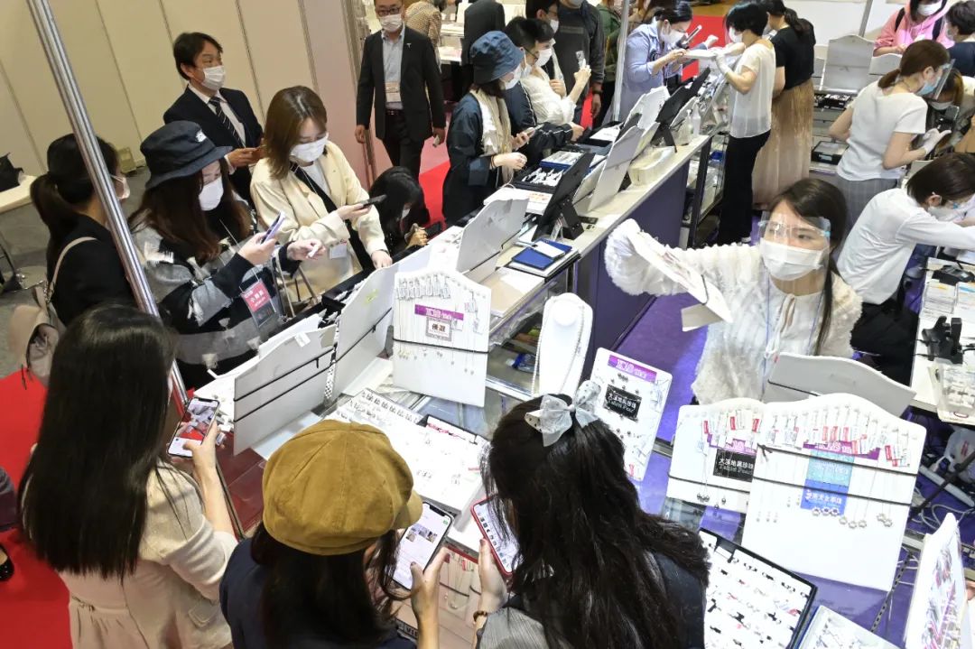 2022日本必打卡！低价买到真钻、珠宝，跟着张雨绮做聪明女人