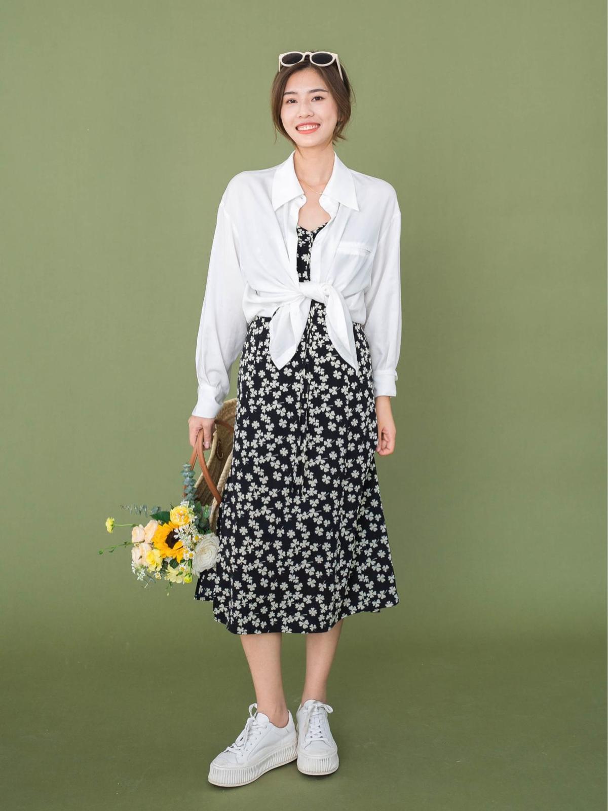 裙子小白鞋夏季,小白鞋帆布鞋怎么搭配裙子