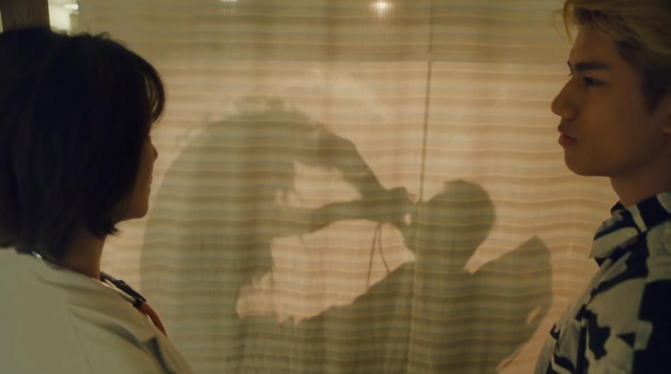 电钻开颅，气球手套塞菊花！你想不到的治疗手段都在这部剧里