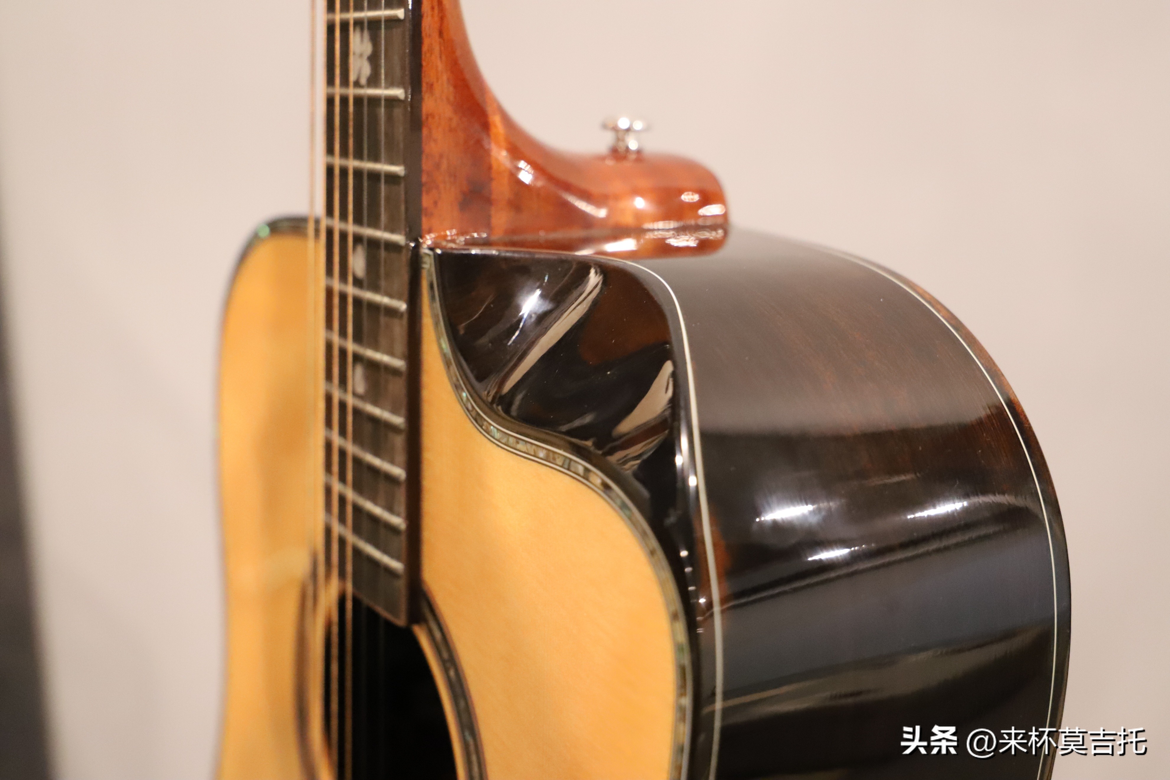 费森吉他和雅马哈吉他,性价比吉他哪款好