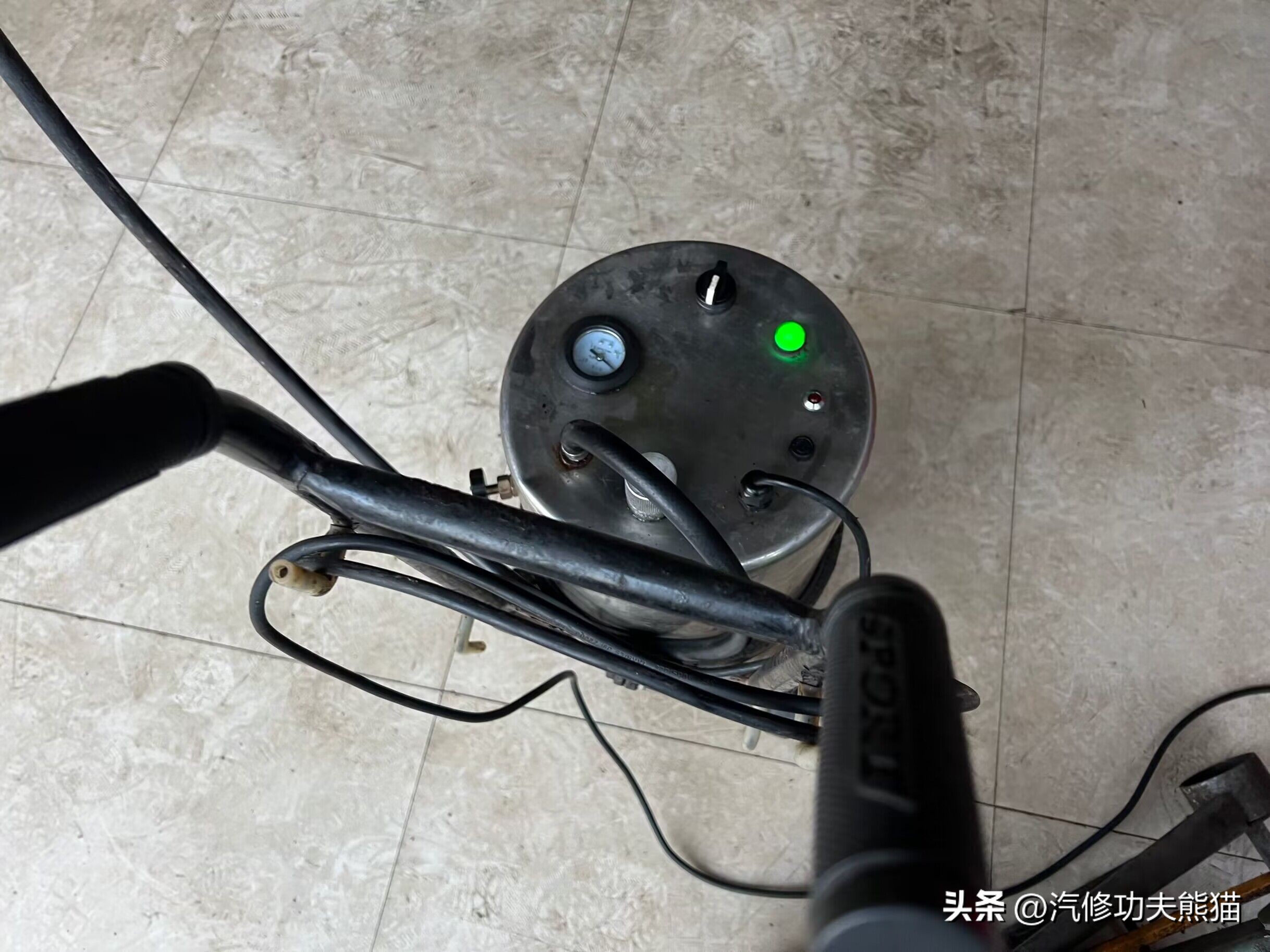 2017款大众迈腾10万公里烧机油,十年的迈腾怎么样后期维修费用