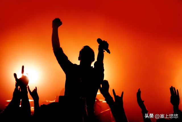 陈奕迅如何看待孤勇者上世界杯,孤勇者陈奕迅是一口气唱完吗