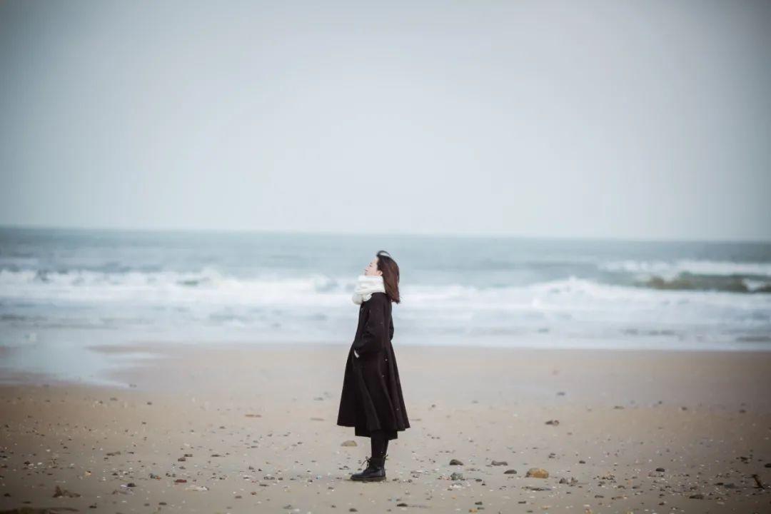 一个人内耗的根源，是期待值太高