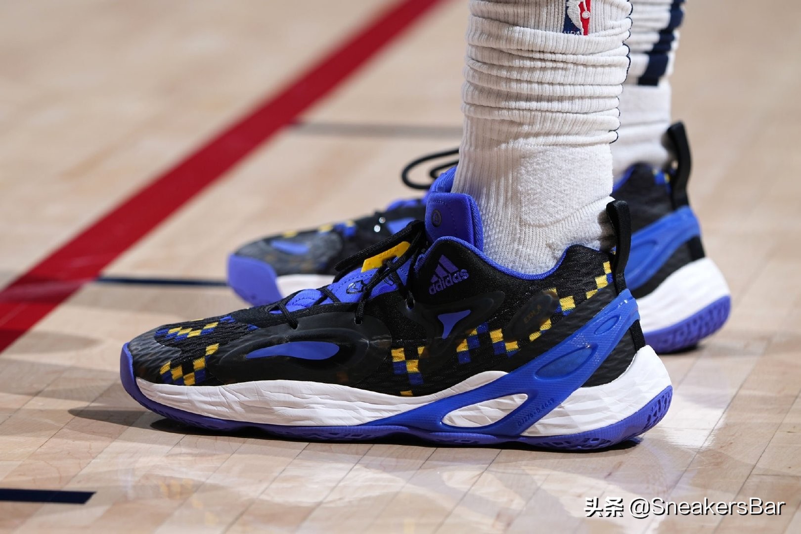 nba球星上脚的国产球鞋,nba球星球鞋去哪里购买