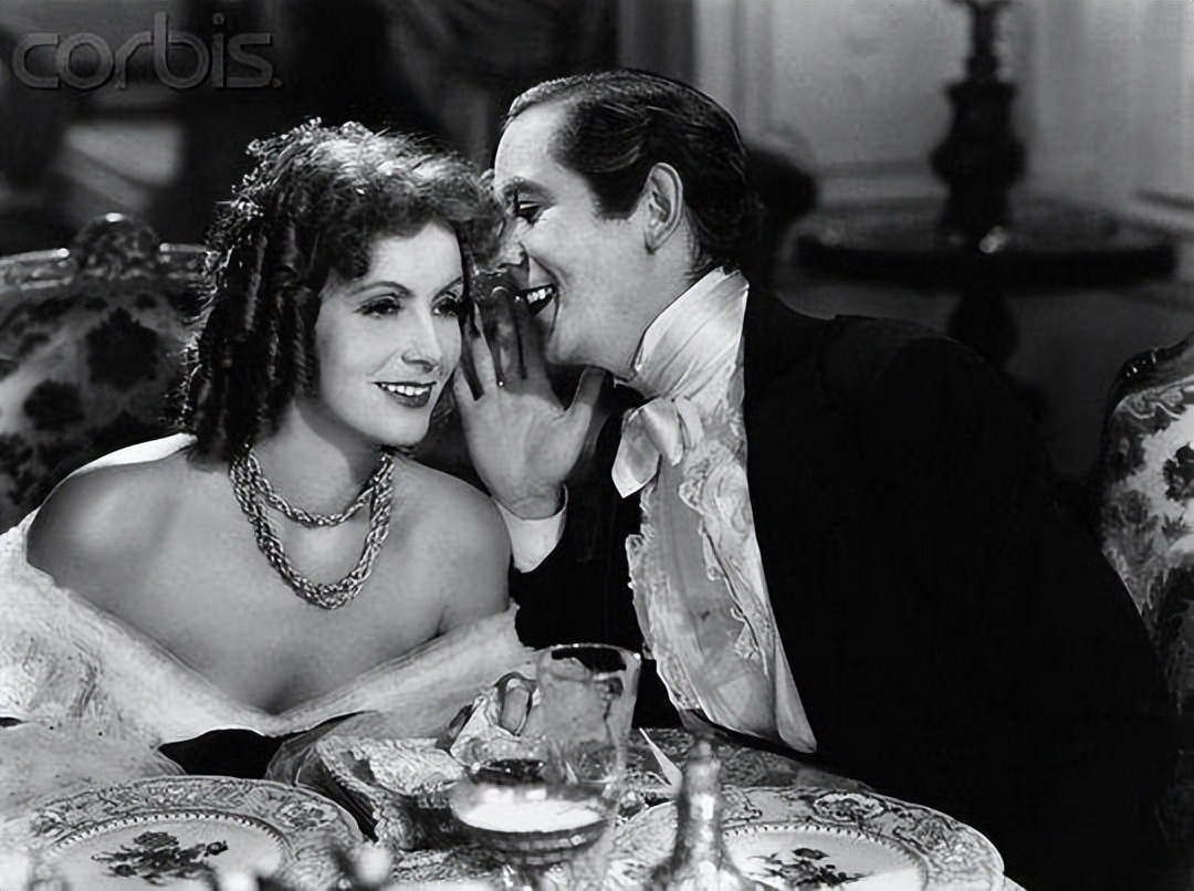 茶花女的爱情到底值不值得,茶花女为了爱付出一生