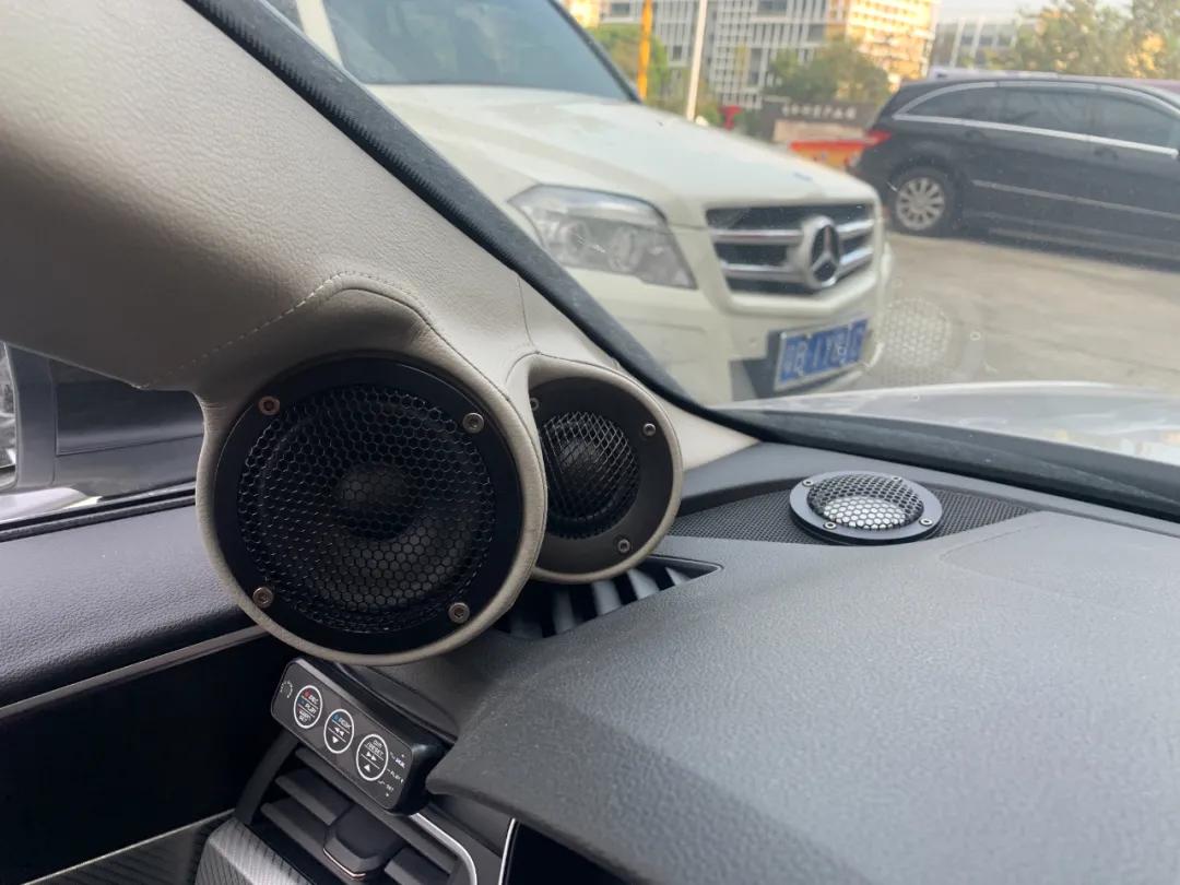 让人一听就震撼的背景音乐,奥迪a4改什么音响好