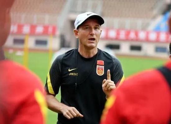 媒体深度解码国足新帅扬科维奇,最新国足名单扬科维奇