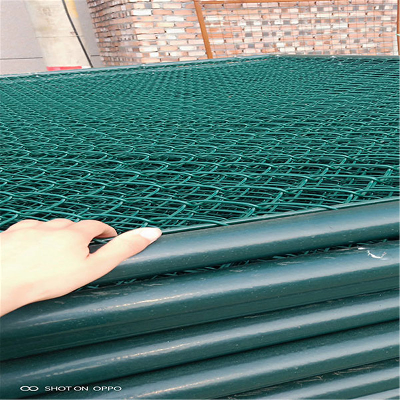 安顺球场护栏网哪家好,球场专用护栏网