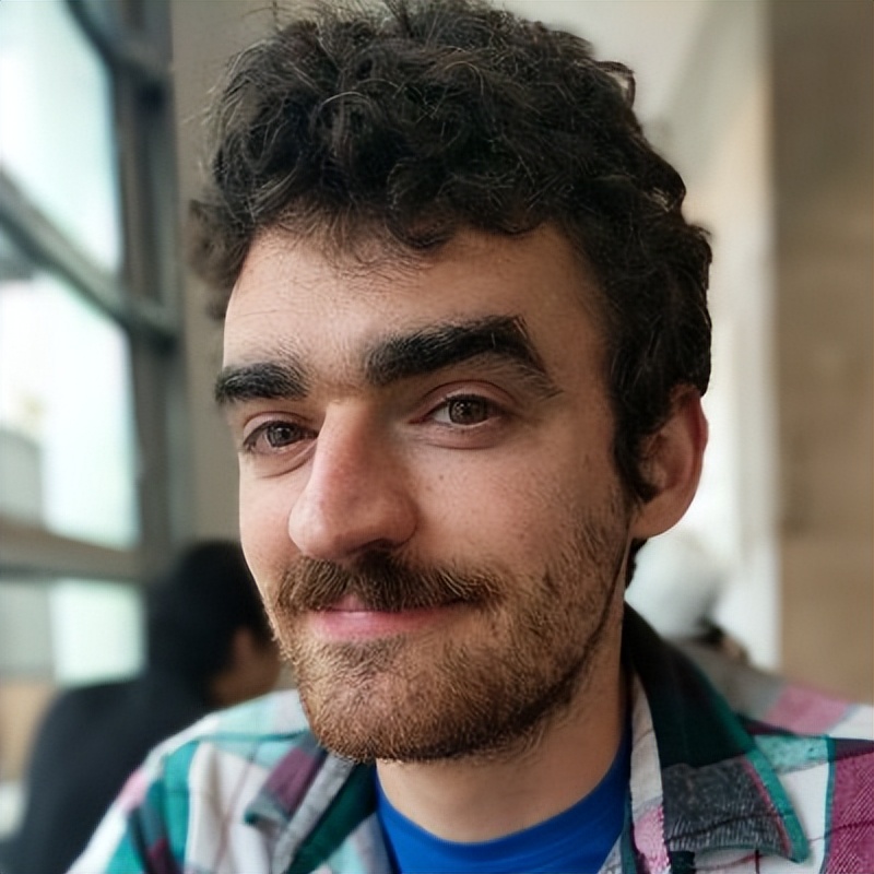 做研究无人咨询、与学生不交心，UNC助理教授两年教职挣扎史