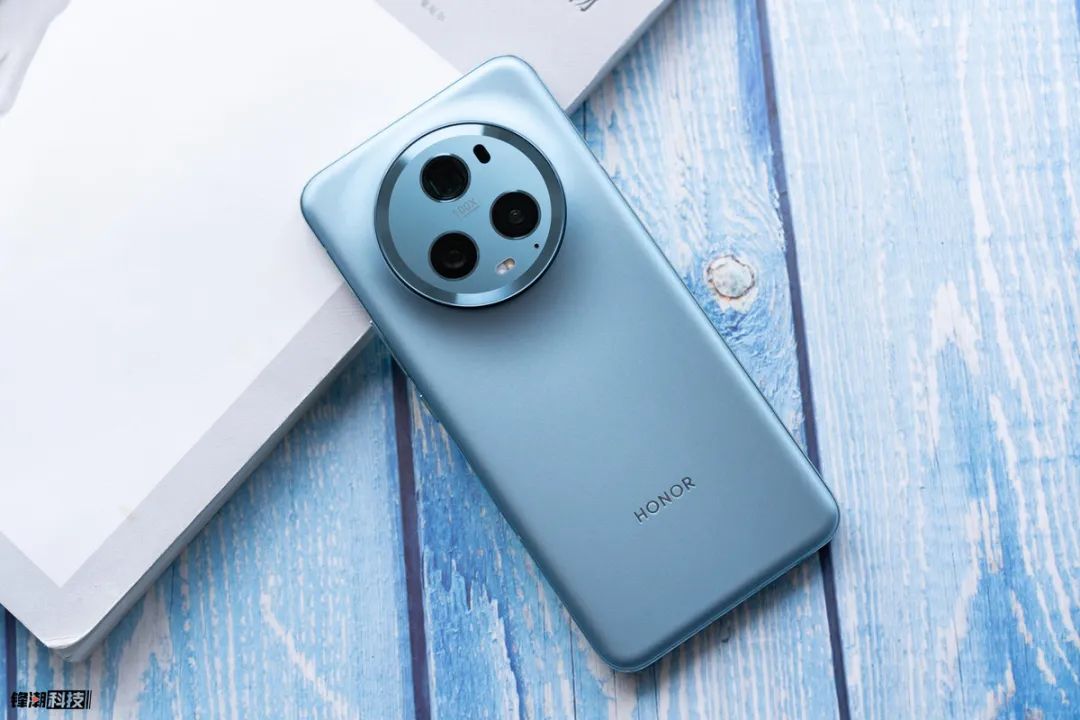 暴跌1900元，这是上半年降价最狠的手机了