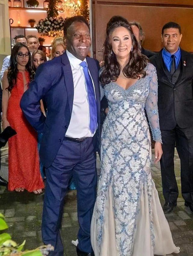 一代球王贝利传奇故事,一代球王去世