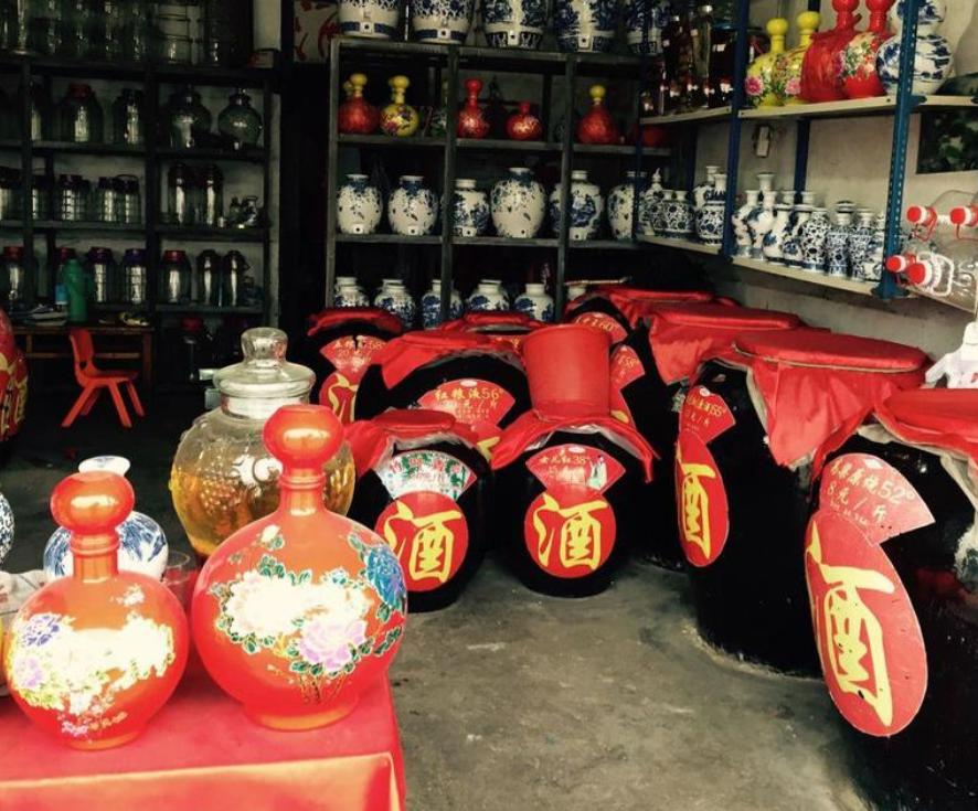 农民自家制散酒,农村的自酿白酒一般多少钱一斤