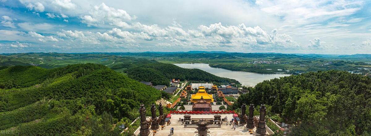 东北旅游必去十大景点,云南滇东北旅游景点大全