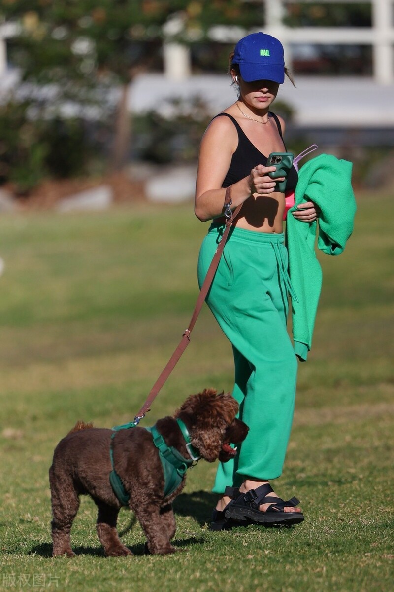 艾比查特菲尔德写真照 (艾比查特菲尔德照片)