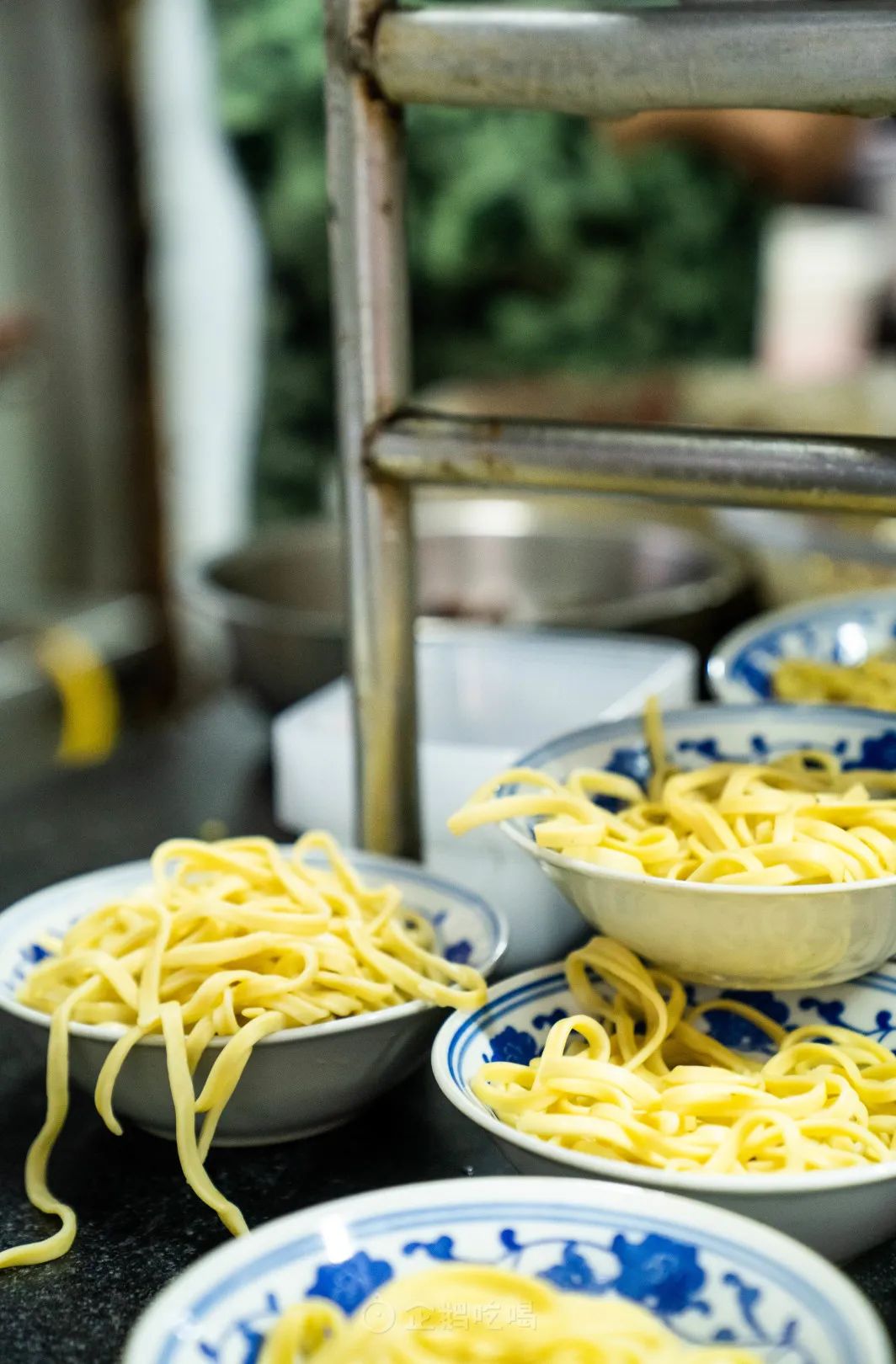 辣到落泪也舍不得停嘴的宝藏城市，不是长沙成都重庆