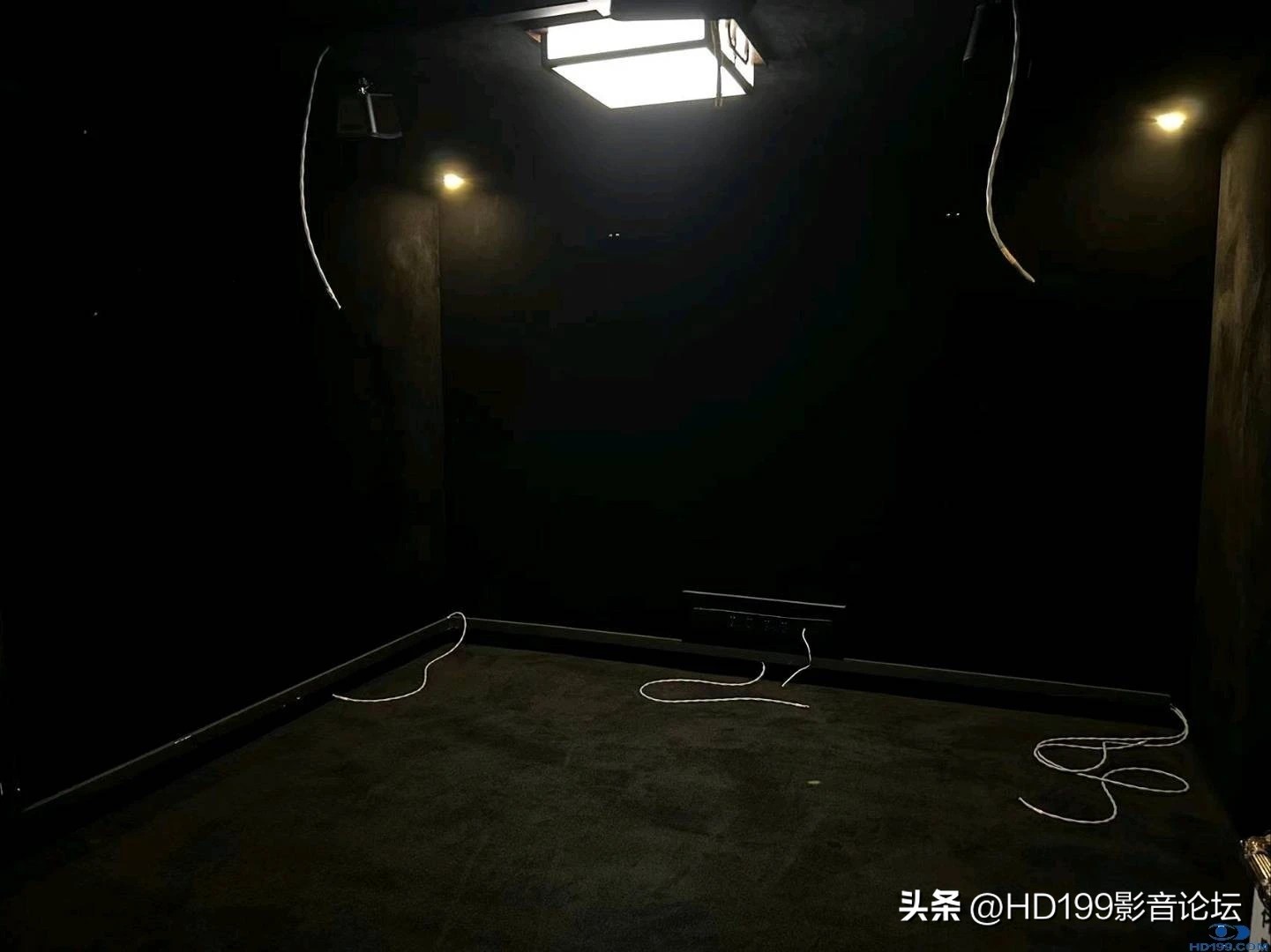 烧友分享|15平小影音室全黑化，完全发挥JVCN70实力！