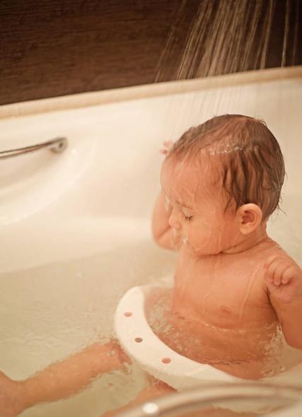 孩子发烧反反复复都把我搞崩溃了,孩子每天发烧一次持续六天了