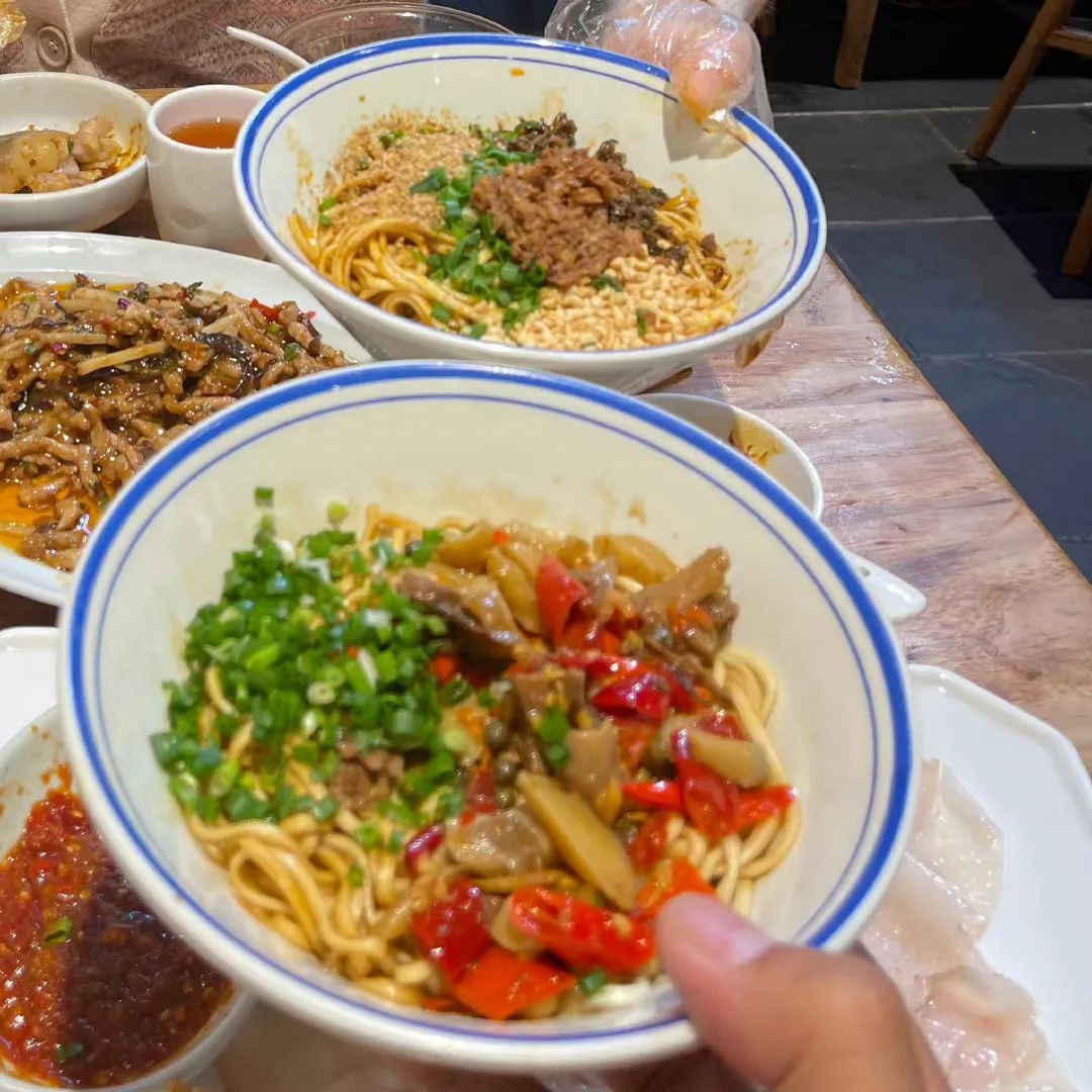 在北京，最好吃的家乡美味在驻京办