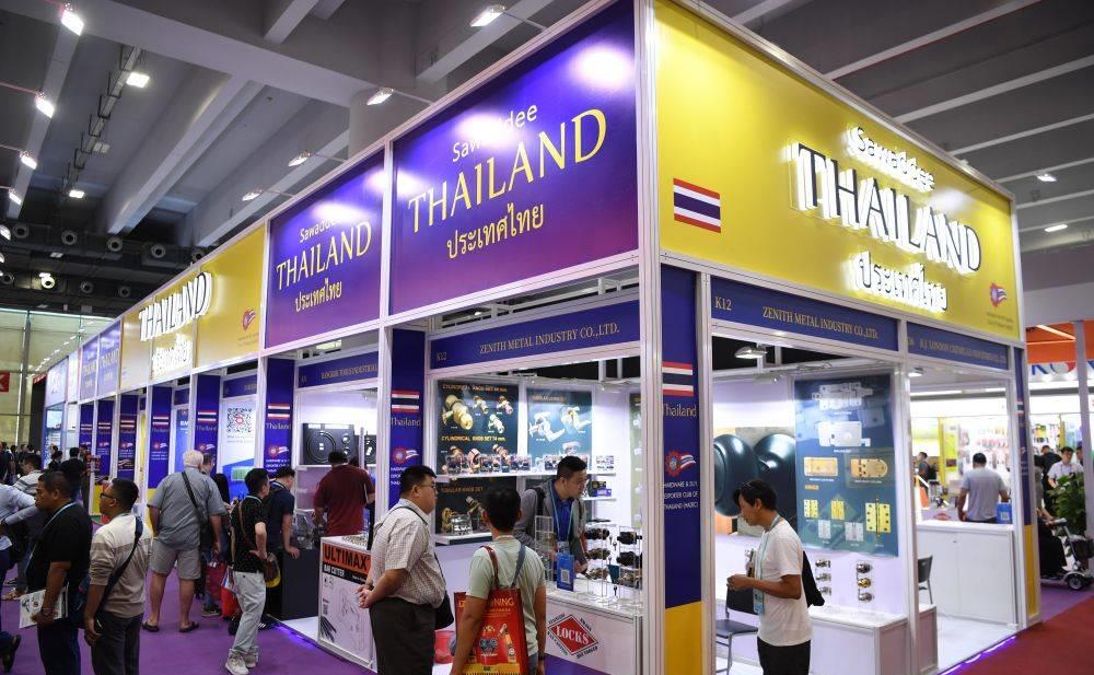 拥抱开放向高而攀——“中国第一展”广交会见证外贸“韧实力”