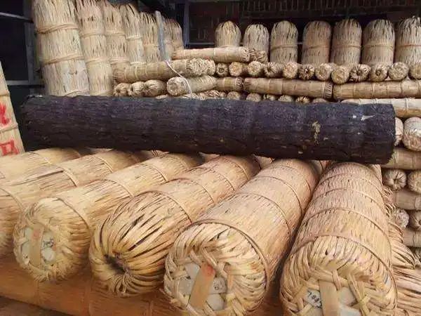 陆羽茶交所分享｜拍蒜何须用刀？这7种黑茶，能拍蒜，还能拍人