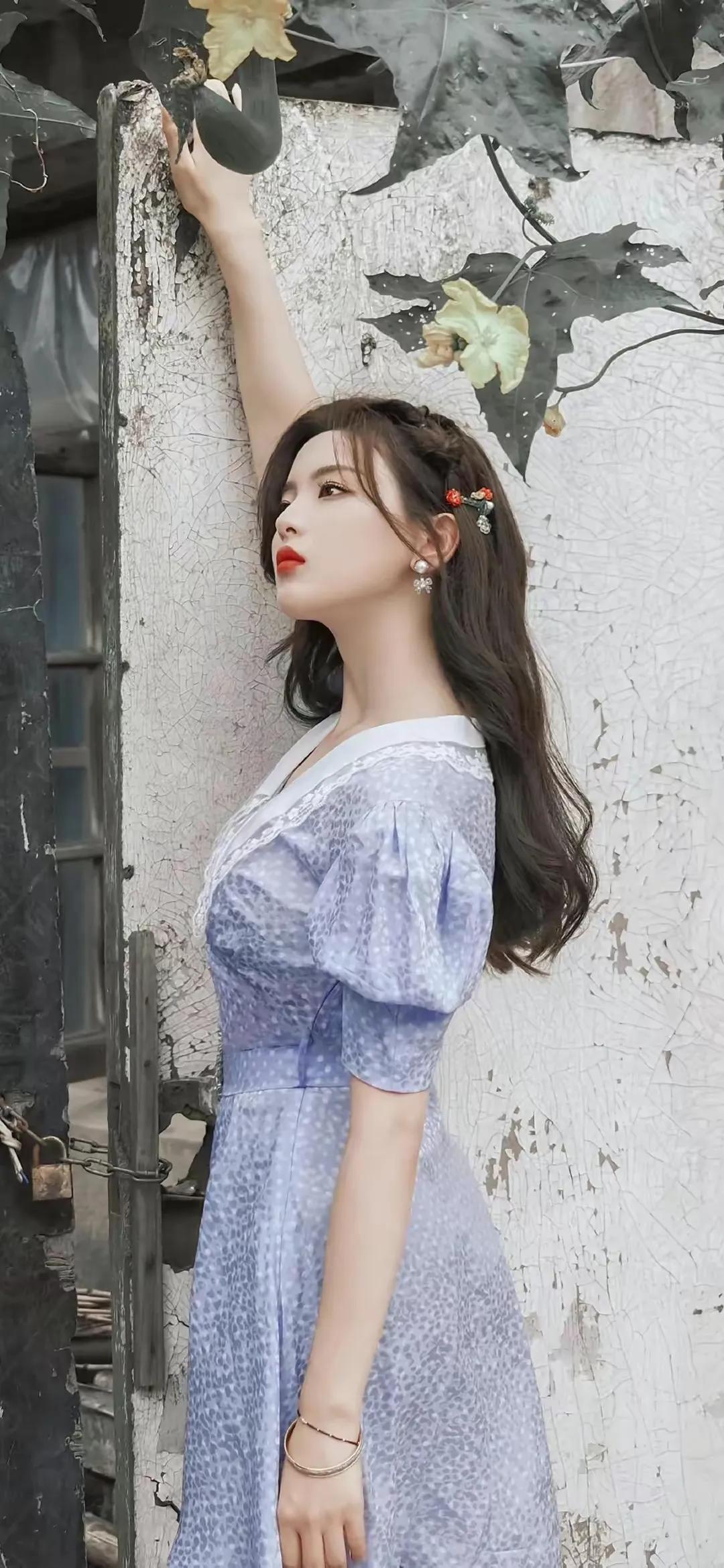 杨超越法式浪漫壁纸,杨超越壁纸全屏高清唯美