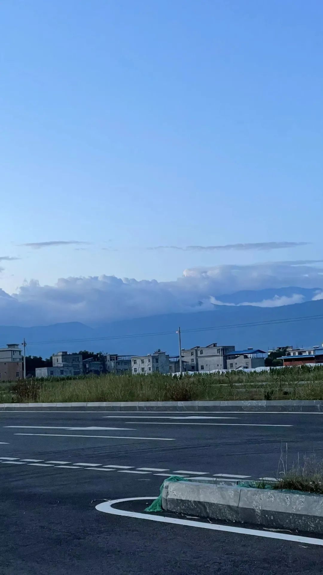 外地朋友来四川吃美食,外地朋友来四川吃苍蝇馆子