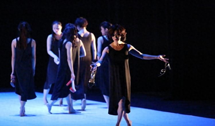 做完变性手术后的金星，在和女人一起洗澡时，会动心吗？