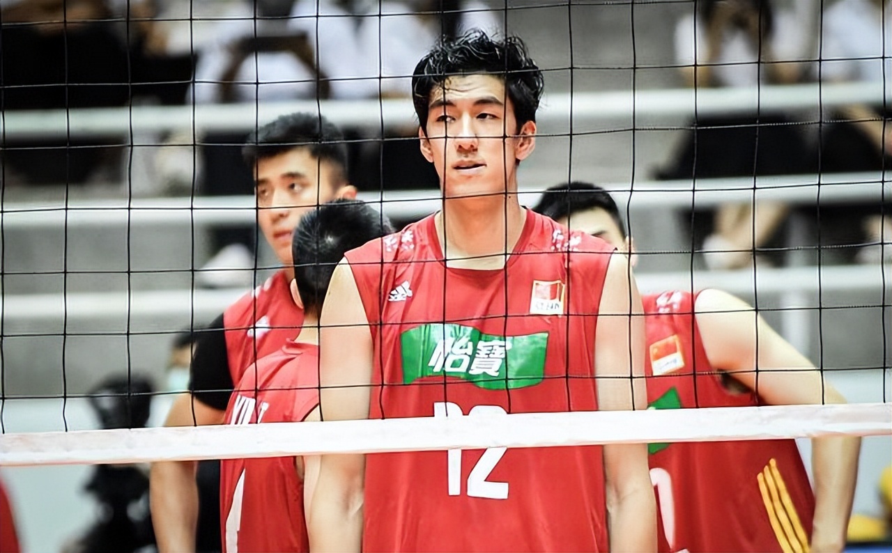 张冠华男排比赛视频,中国男排3-0横扫日本夺亚洲杯冠军