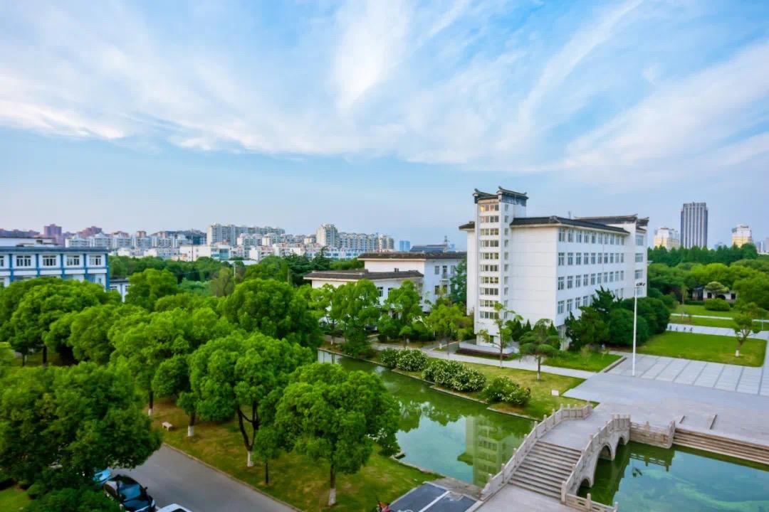 苏州科技大学VS江苏科技大学！哪个更好？