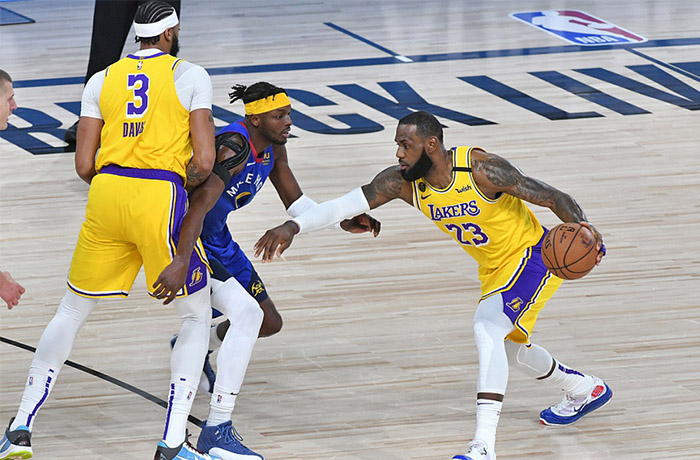 湖人20年是怎么打败掘金的,20年湖人打现在的掘金