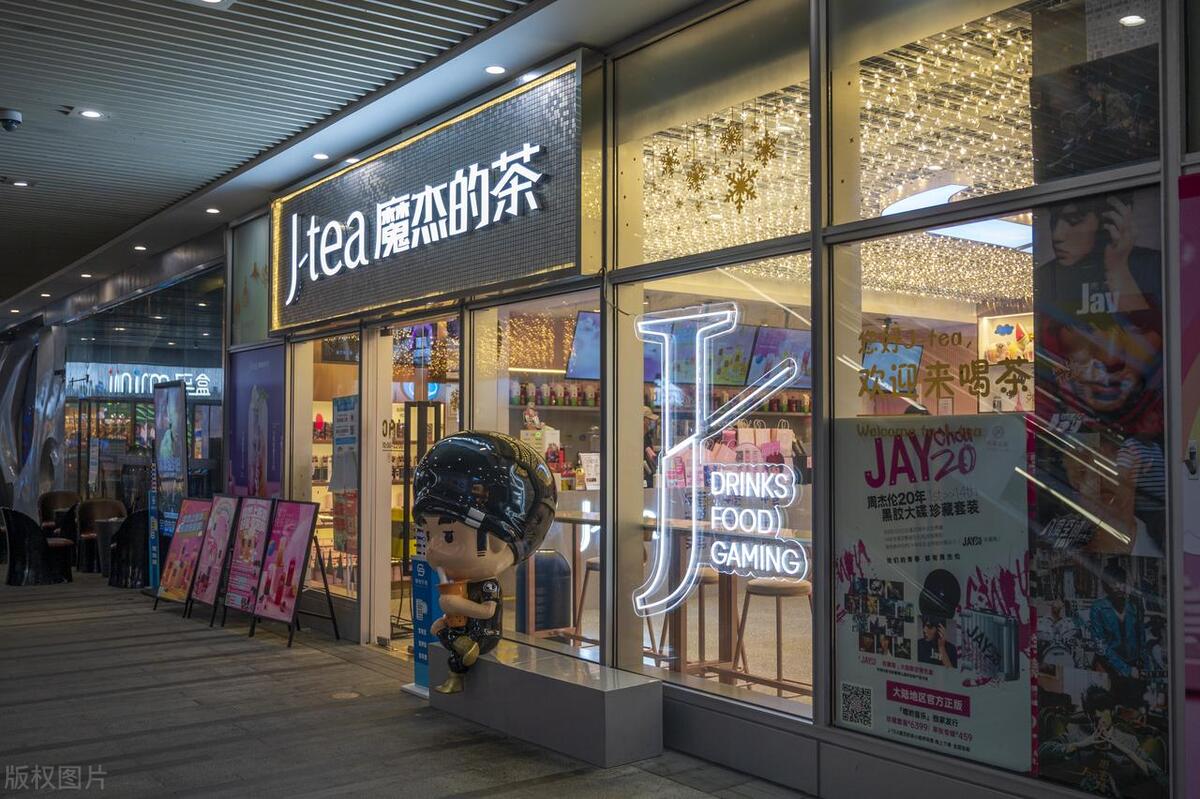 90后小伙负债200万做餐饮年入5亿,小伙做餐饮五年从负债到年入百万