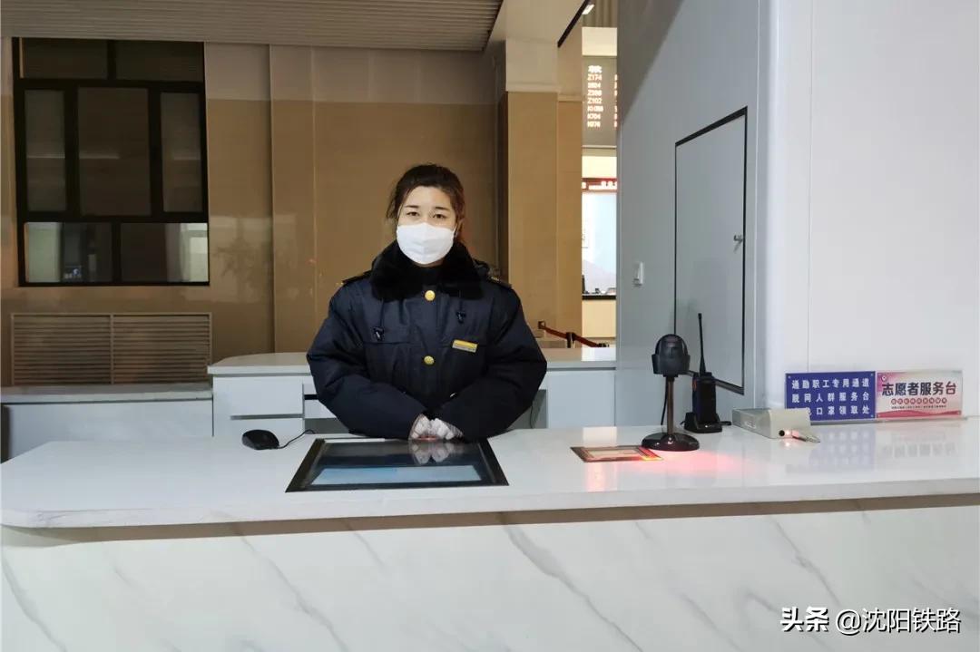 乘坐火车电话号码必须填自己的吗,乘坐火车想咨询什么电话