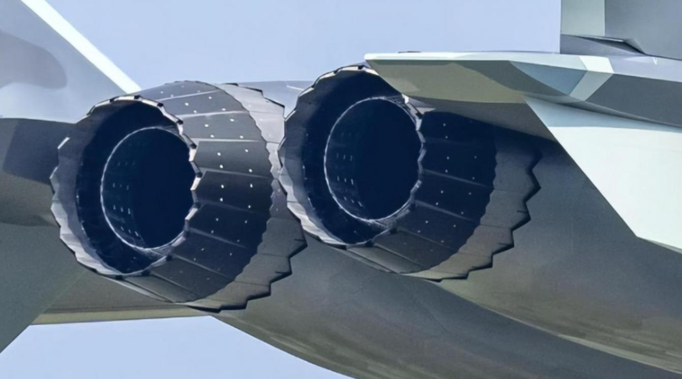 美媒公布全球十大战机,f35战斗机和歼20对比推力