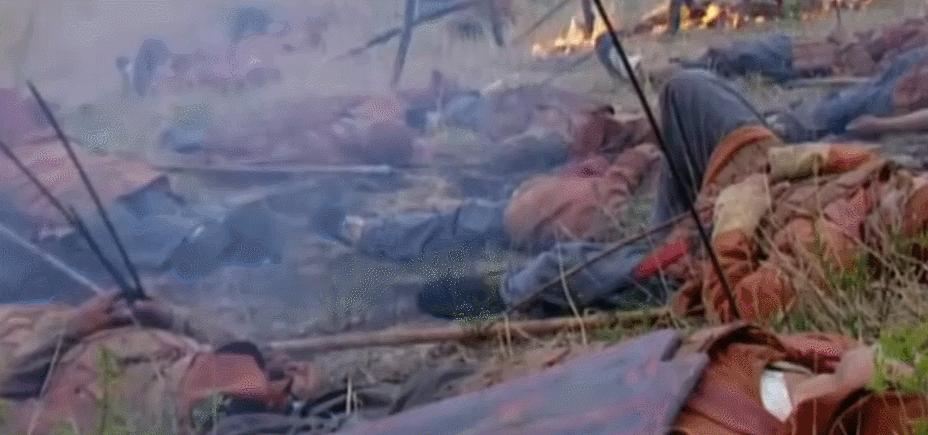 洒枸杞假装喷血、演尸体玩手机，这些穿帮镜头好敷衍，个个离谱