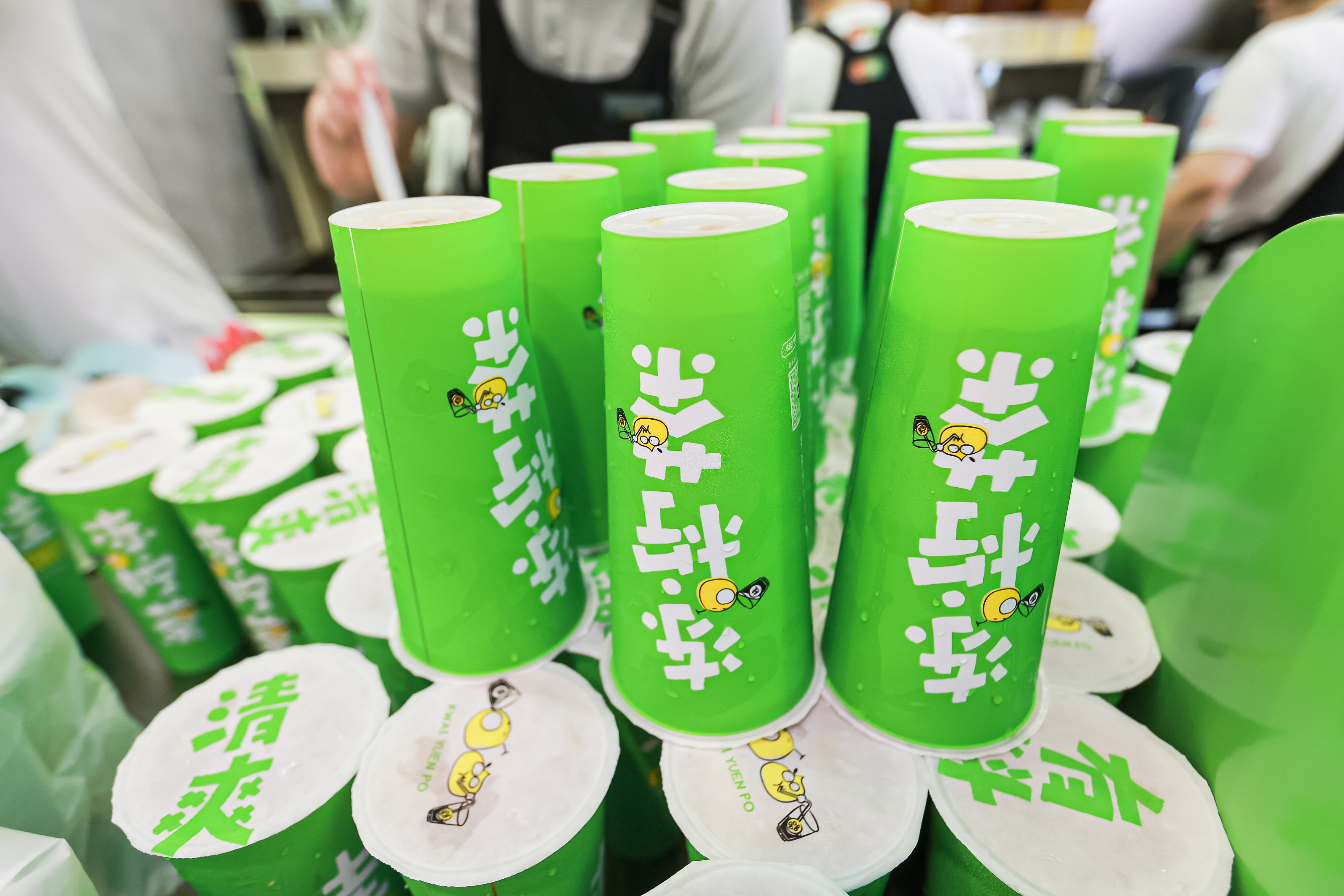 想开奶茶店什么牌子奶茶最受欢迎,桂桂茶告诉你奶茶店怎么加盟