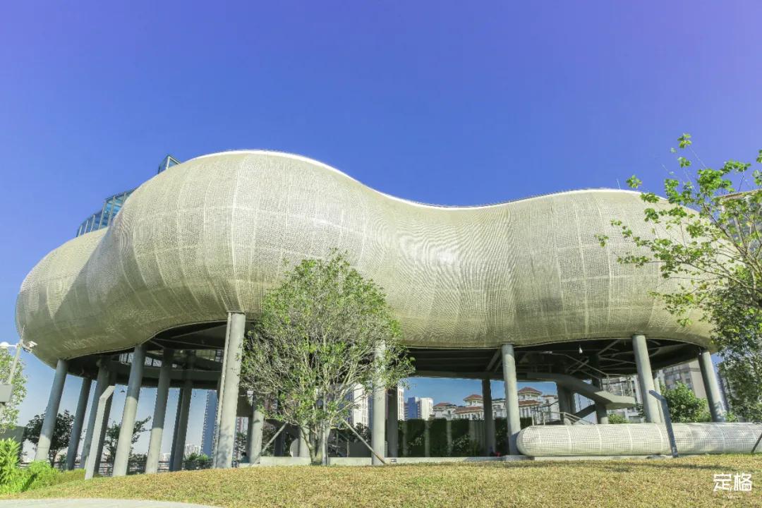 深圳户外公园最大滑滑梯,深圳滑滑梯免费南山公园附近