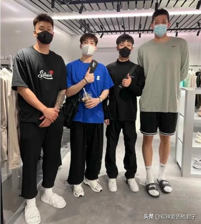 巩晓彬高诗岩最新消息,三人篮球高诗岩惹争议