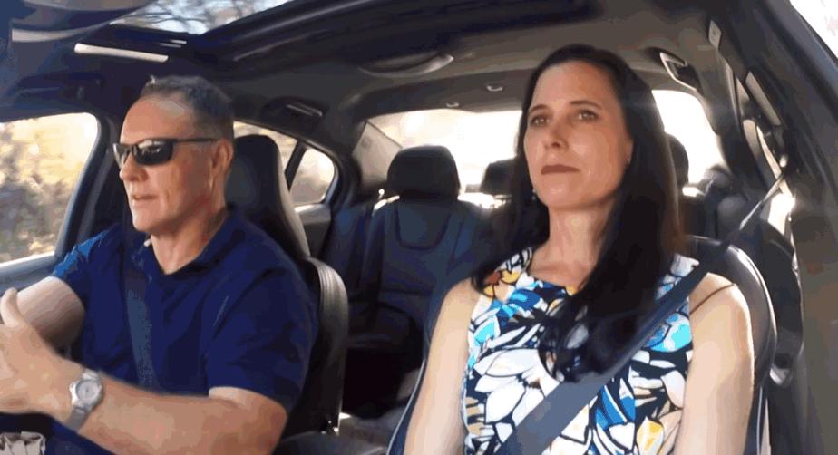 澳洲57岁大叔忘不了28年前的初恋，50岁初恋情人得知后与他相会