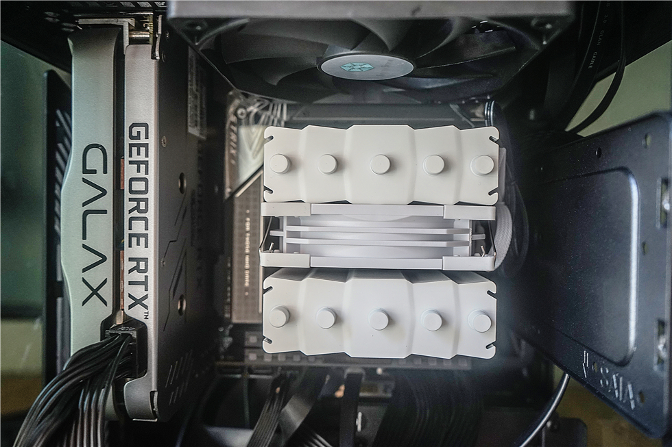 12600K+ROGZ690i+影驰3060+银欣LD03ITX机箱装机记