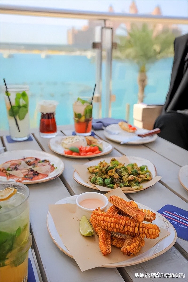 朱美拉棕榈岛海滩,2015年迪拜朱美拉棕榈岛