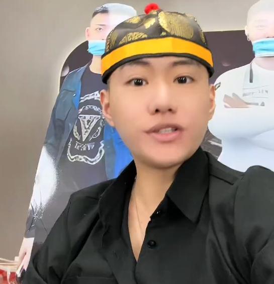 全网八字最硬网红树林，半夜用血给纸人点睛，打假封建迷信被悬赏